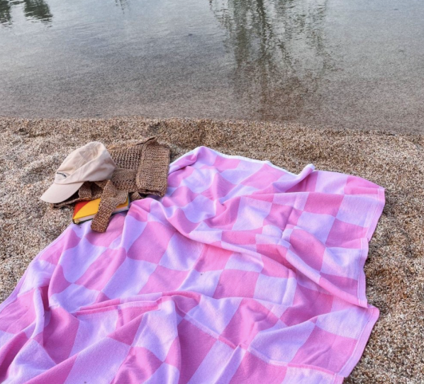 Knotty Gambit Turkish Towel